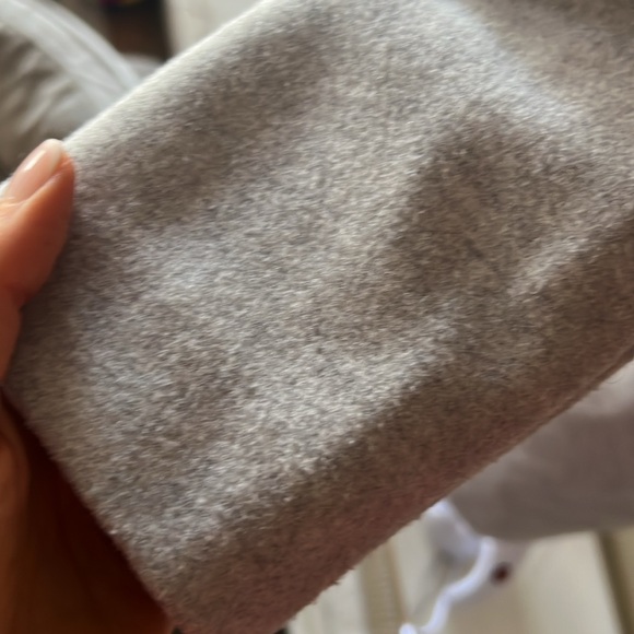 Beautiful Gray Lightweight Coat - Picture 5 of 5